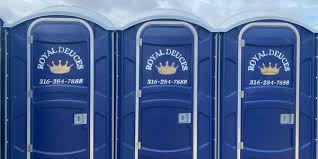 Best Portable Toilet Rental for Emergency Services  in Lakehills, TX